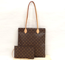 LOUIS VUITTON Monogram Carry