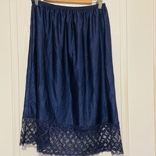 vtg ladies half slip petticoat