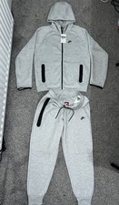 Nike Tech Fleece Grey full