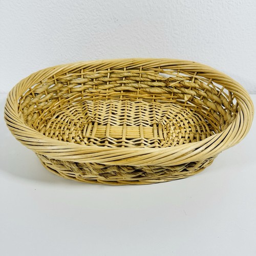 Wicker oval basket shallow - oval,
