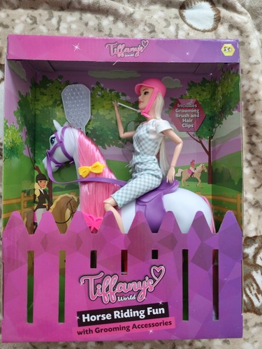 Tiffany moving horse riding - moving,