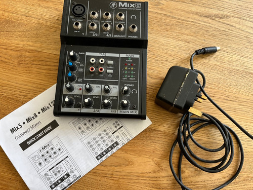 Mackie mix5 channel - 5-channel, compact