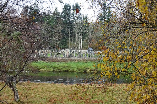 Photo 6x4 inverallan kirkyard - 6x4,