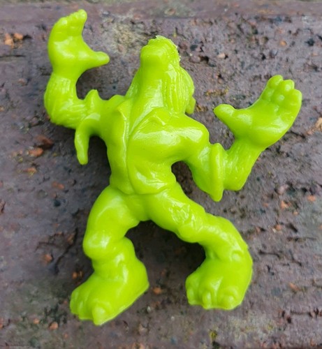 Vintage 90s monster - monster, my