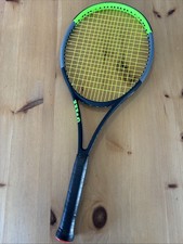 Wilson Blade 100L v7 Tennis Racket