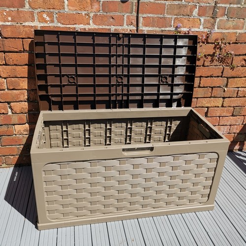 335 litre rattan style garden - rattan,