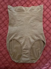 Marilyn Monroe intimates  Tummy Control Spandex Invisible shapewear Size M VGC