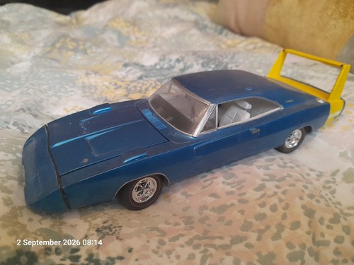 Dodge charger daytona - 1/25,