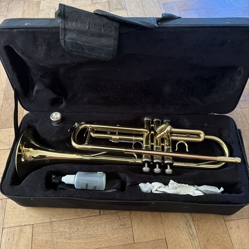Sonata trumpet with carry - ,