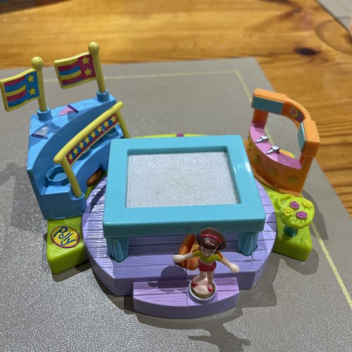 Vintage 1999 polly - polly, pocket