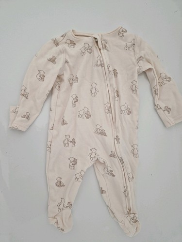 Newborn baby 1 month - newborn,