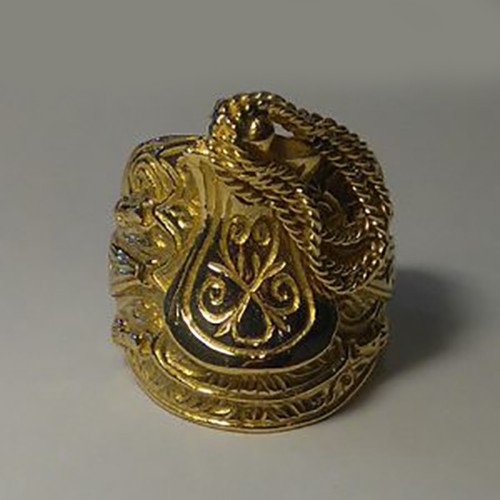 Large horse saddle ring 9ct - saddle, ring,