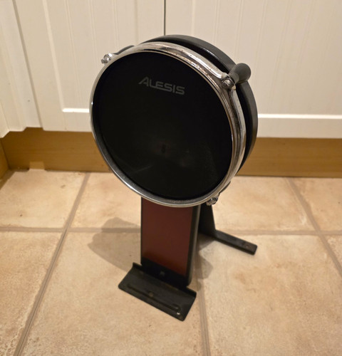 Alesis crimson kick drum - ii,