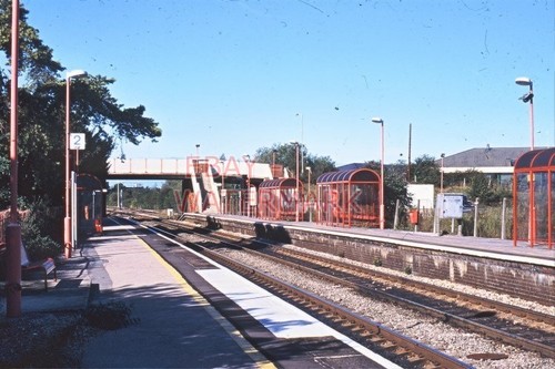 Photo theale railway - photo, station
