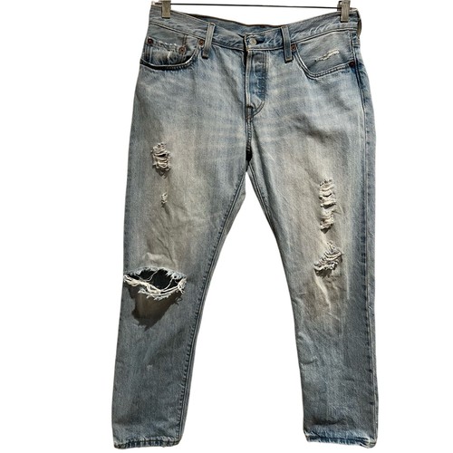 Levi 501 distressed - ct,