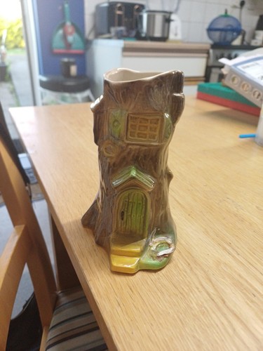 Withernsea eastgate pottery - eastgate,