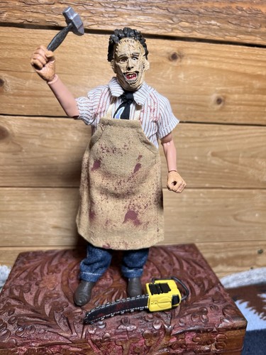 Neca texas chainsaw - texas,