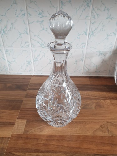 Vintage carafe style hand cut - style,