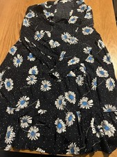 Women’s Monsoon Size L