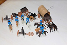 Playmobil Western U.S Cavalry plus gun limber+3 guns+wagon-7 cavalry figs