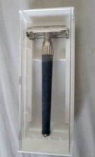 Vintage Style Gillette Slim Twist Safety Razor With Case - NEW