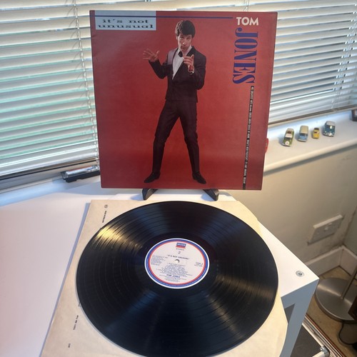 Tom jones not - 'it's, unusual'