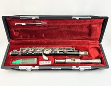 YAMAHA YPC-32 Piccolo Flute Nickel Silver Plastic with Case Made in Japan