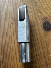 Berg Larsen Vintage Metal Mouthpiece Offset 110/2 SMS Arced Milling On Table