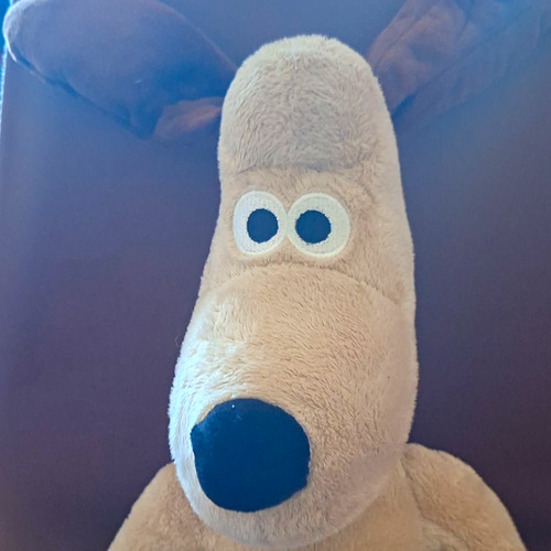 Aardman gromit wallace - wallace, &