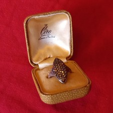 STUNNING ART DECO STYLE, BOXED