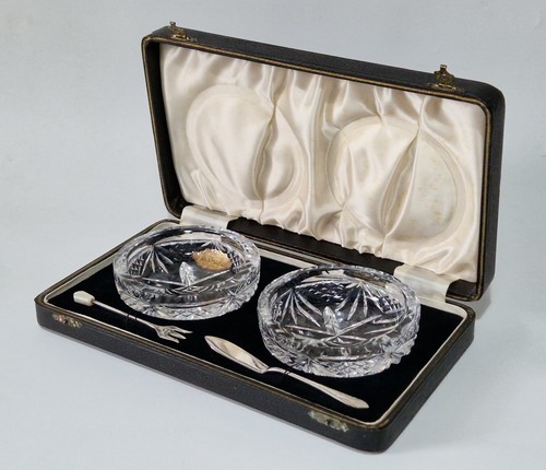 Cased antique cut - cased,