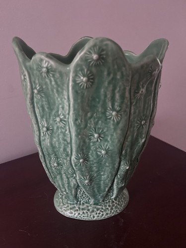 Vintage sylvac 2254 green - sylvac,