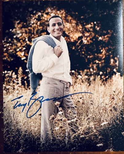 Tony bennett signed - bennett,