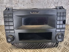 MERCEDES SPRINTER RADIO/MEDIA HEAD UNIT A9069000004 W906 2.1L CHASSIS CAB 2017