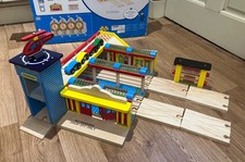 Bigjigs Wooden Railway Grand Central Station. Used but excellent condition.
