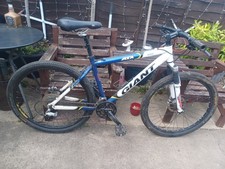 Giant atx 880 mtb bike