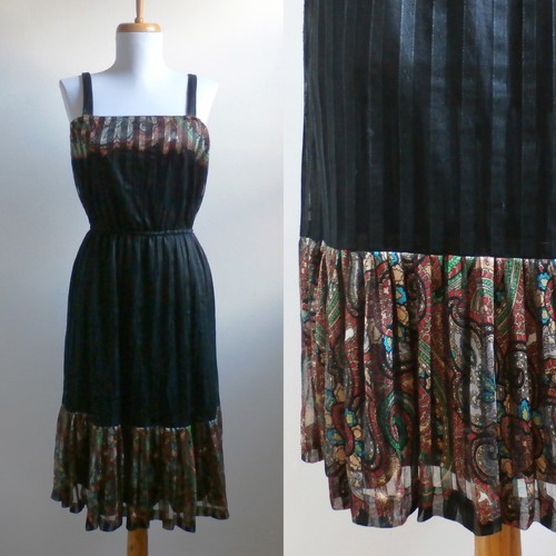 Vtg 70s black - &, print