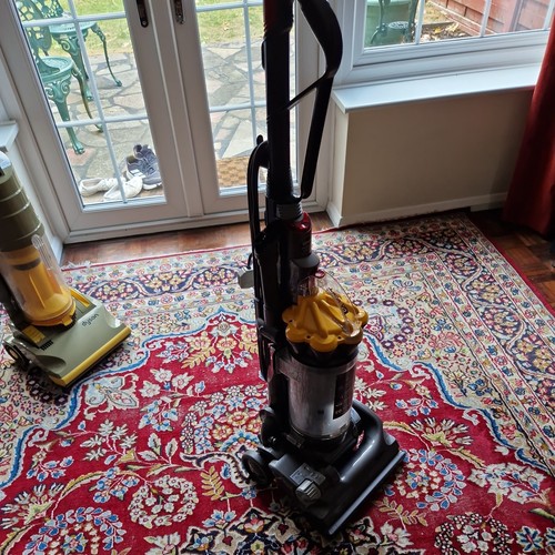Dyson dc33 multi floor upright - floor,