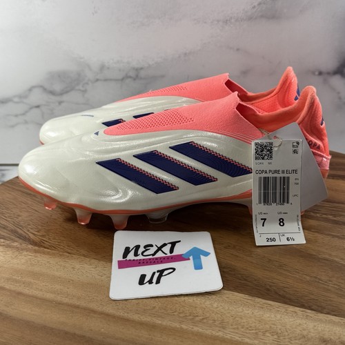 Men women adidas - 7/women, 8-adidas