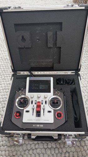 Frisky x12s horus - frisky,
