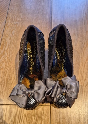 Irregular choice silver ascots - irregular,