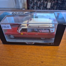 (KI-12-35) Neo Scale Models Cadillac S&S Ambulance Fire Rescue in 1:43 in OVP