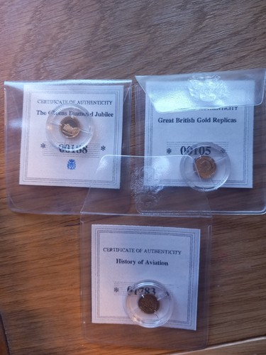 Small gold coins 14 - small,