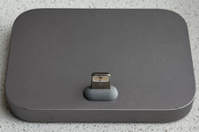 Genuine Official Apple Lightning USB Charging Base Dock Stand Silver  With Box