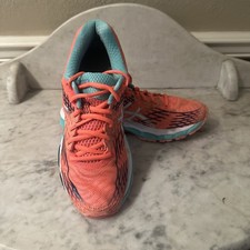 Woman’s ASICS Gel Nimbus 16