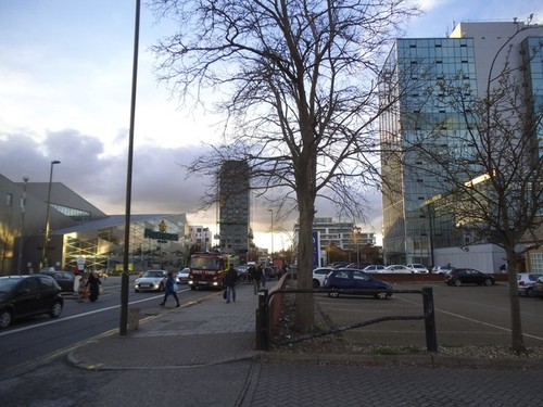 Photo 12x8 edgware road - edgware,