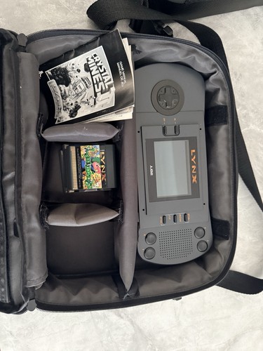 Atari lynx bundle with games - atari,