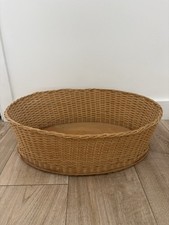 Oval Wicker Cat / Small Dog