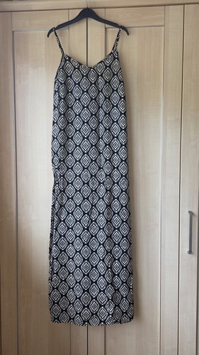 Geometric print s12 primark - geometric,