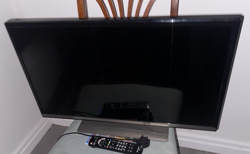 Panasonic tx32gs352b 32in led - panasonic,